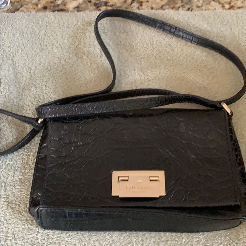 Black Kate Spade crossbody